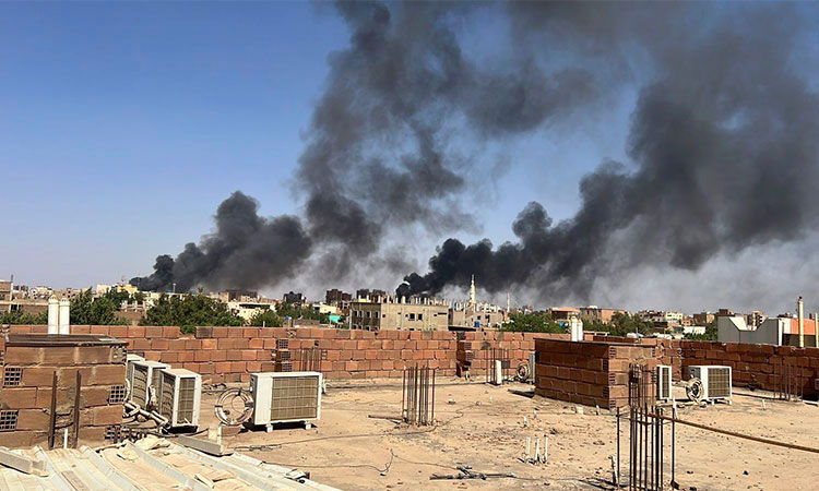 Street battles in Khartoum as Eid ceasefire calls ignored in Sudan