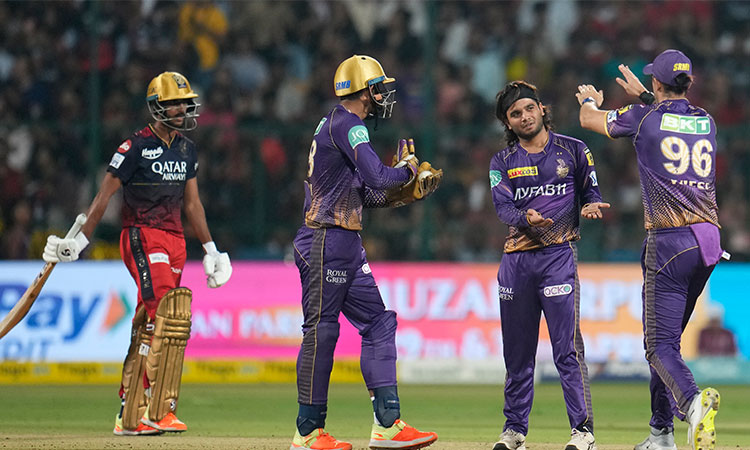 Roy and bowlers lead Kolkata to 21-run win over Bangalore