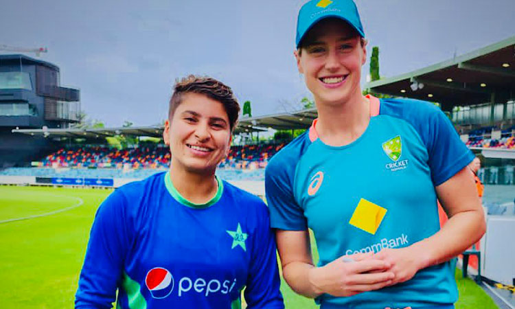 Nida Dar named captain of Pakistan women's cricket team