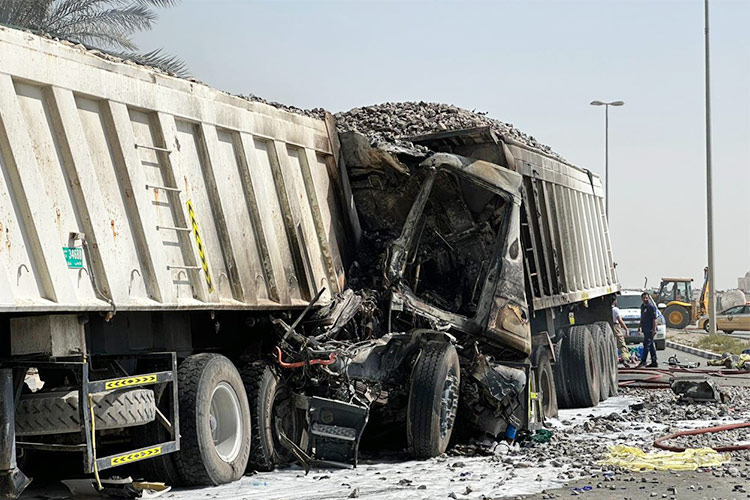 1 killed as trucks catch fire after colliding in Ras Al Khaimah