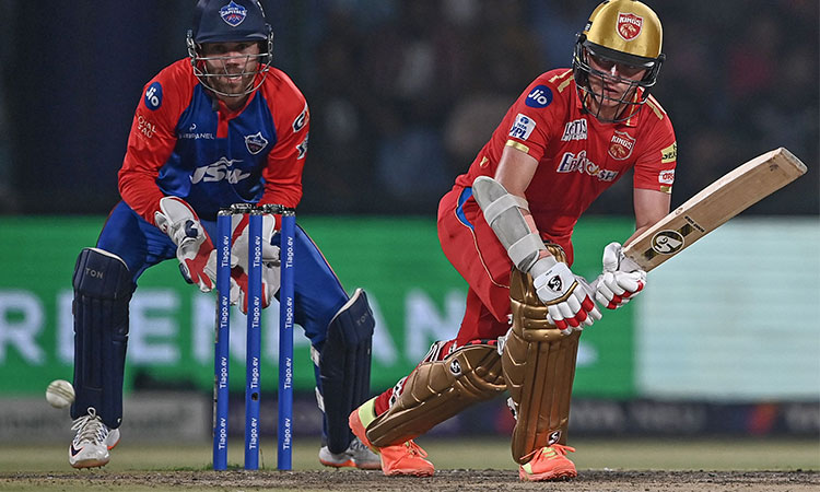 England ace Curran under fire as IPL record price tag weighs heavy