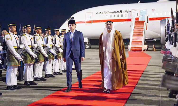 Abu Dhabi Crown Prince Sheikh Khaled arrives in Malaysia on official visit