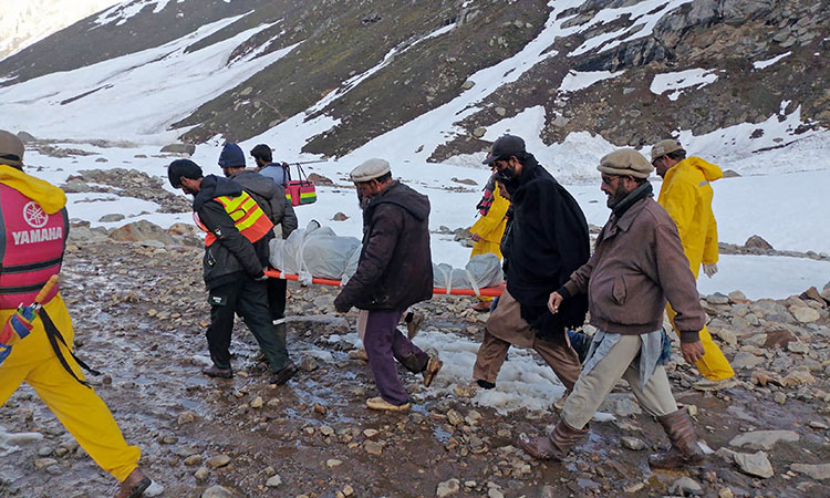 Pakistani man survives after being buried by avalanche for 24 hours