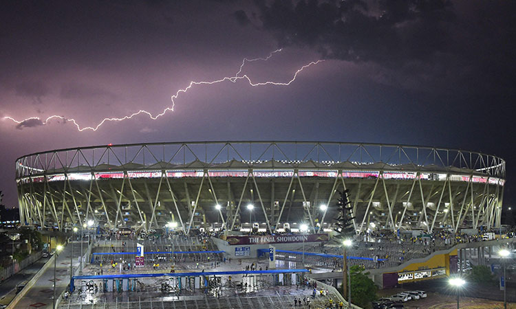 Rain halts Chennai's chase against Gujarat in IPL final 