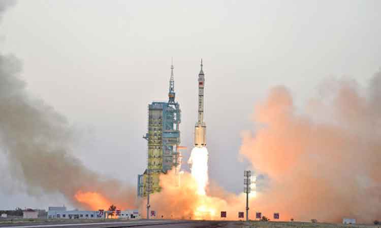 Mystery Chinese spacecraft returns to Earth after 276 days