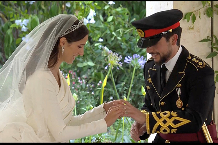 Jordan Crown Prince Hussein weds Rajwa Al Saif in ceremony packed with stars and symbolism