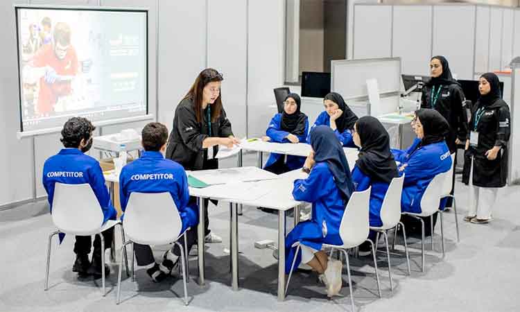 UAE launches employment contract for studying Emiratis