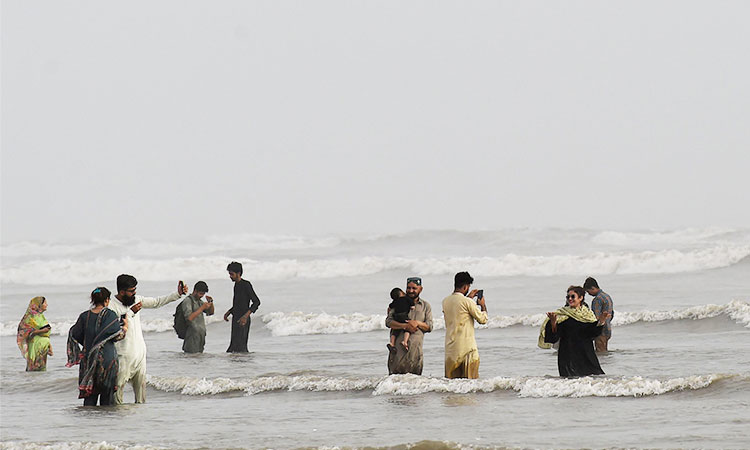 No human lives lost as Cyclone Biparjoy weakens, says Pakistan climate minister 