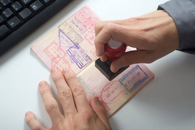 Retired expatriates can obtain five-year residence visa in UAE