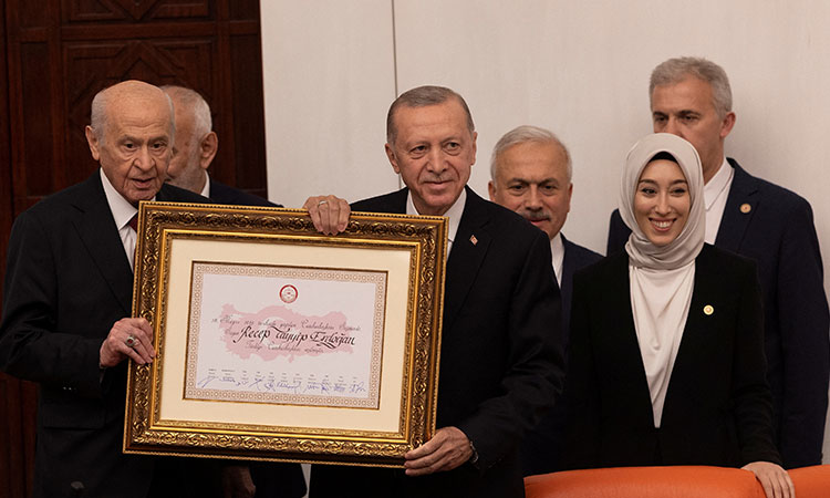 Erdogan takes oath for new term as Turkish president 