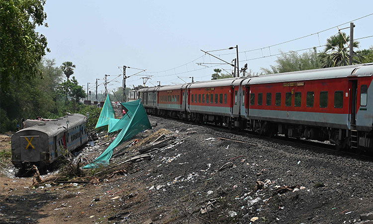 Probe into Indian rail disaster opens as trains start running