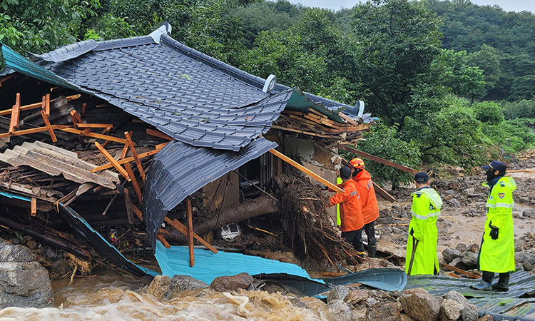 Floods, landslides kill over 2 dozens people after heavy rain lashes South Korea