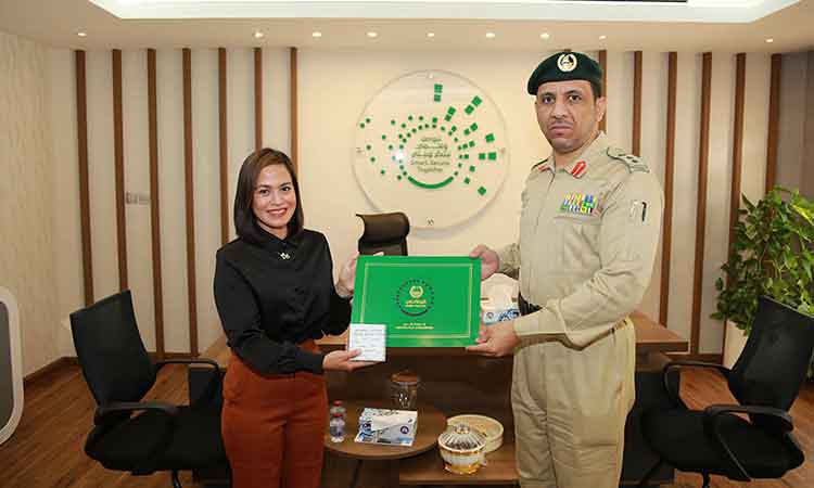 Dubai Police fete resident for cooperation