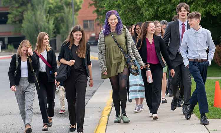 16 youngsters aged 5 to 25 win landmark climate trial in America