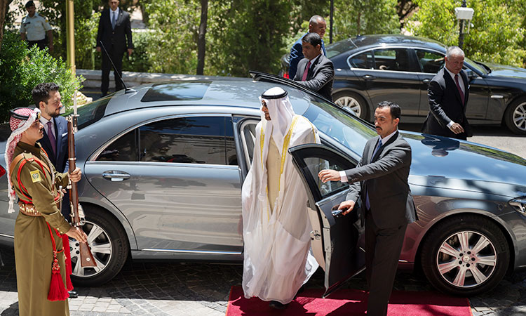 UAE President and Jordanian King discuss bilateral relations and regional developments