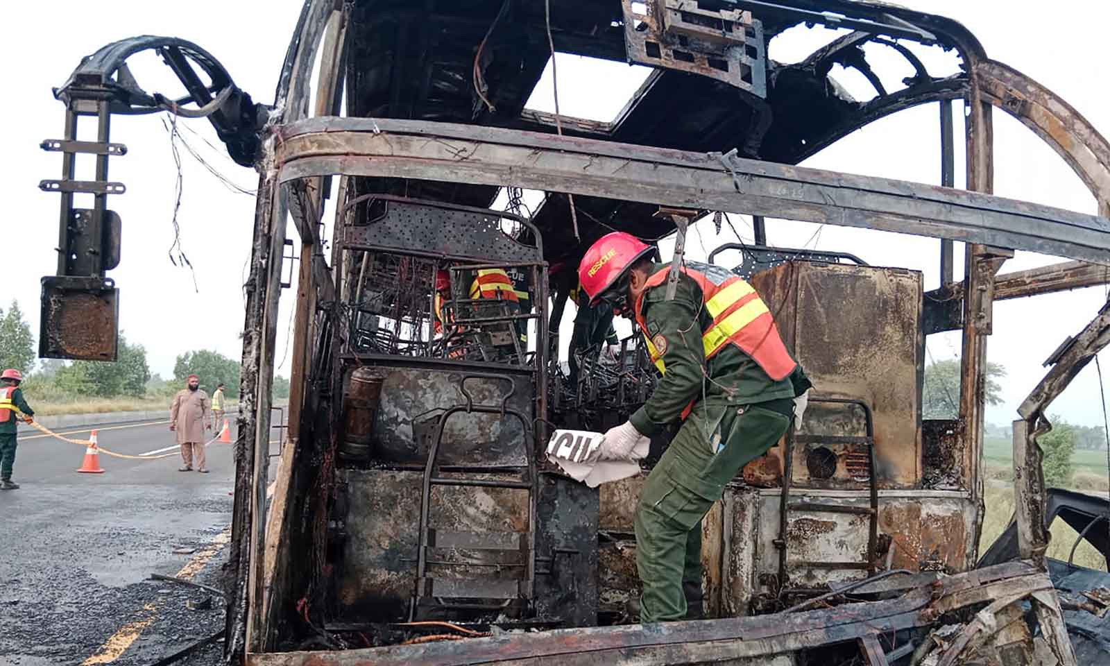 18 killed, 13 injured as passenger bus catches fire after hitting van in Pakistan