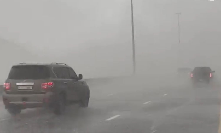 Heavy rain, hailstones continue to hit parts of UAE; Al Farfar area in Fujairah records 25.4˚C