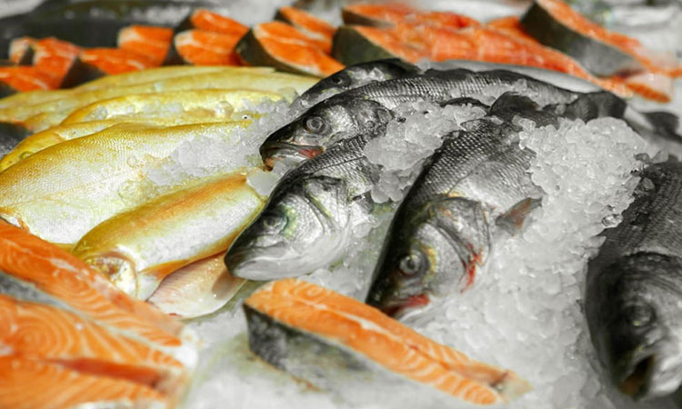 US woman loses all her limbs after eating contaminated fish