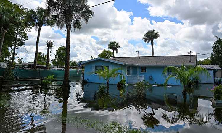 UAE evacuates 34 Emirati nationals from Florida