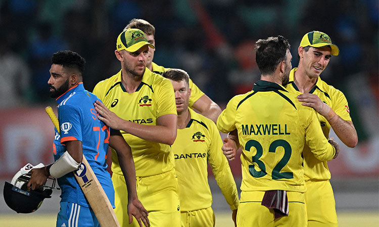 Australia end losing streak with consolation win over India in final ODI