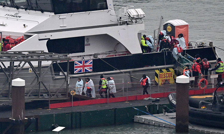 Five migrants die trying to cross Channel to UK in freezing cold