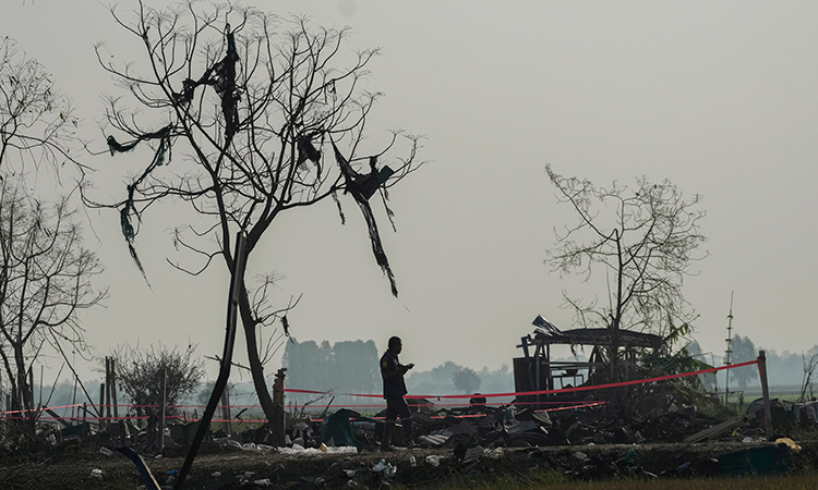 Fireworks factory explosion kills 20 in Thailand