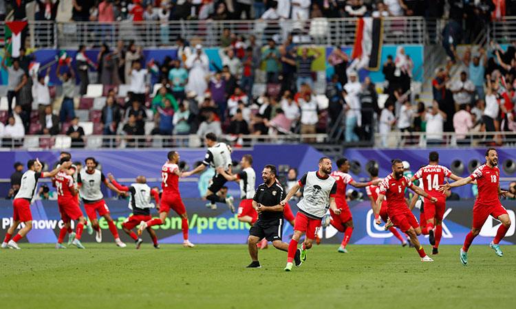 Jordan overcome 10-man Iraq to reach Asian Cup quarterfinals