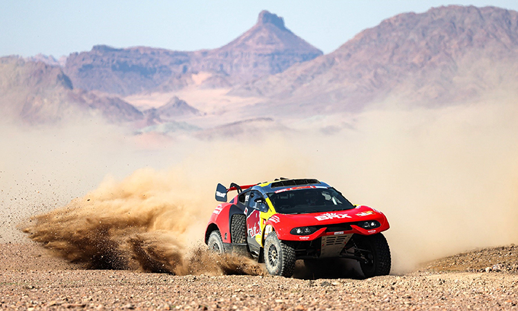 Loeb gives Bahrain Raid Xtreme a steady start on Dakar victory trail