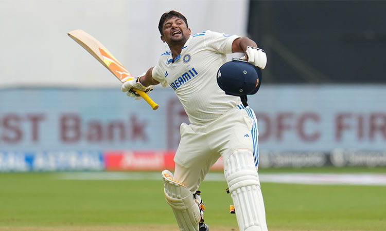 'Cheeky' Sarfaraz living India dream with Test ton