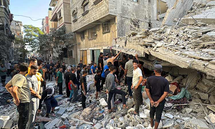 Israeli strikes on northern Gaza leave at least 87 dead 