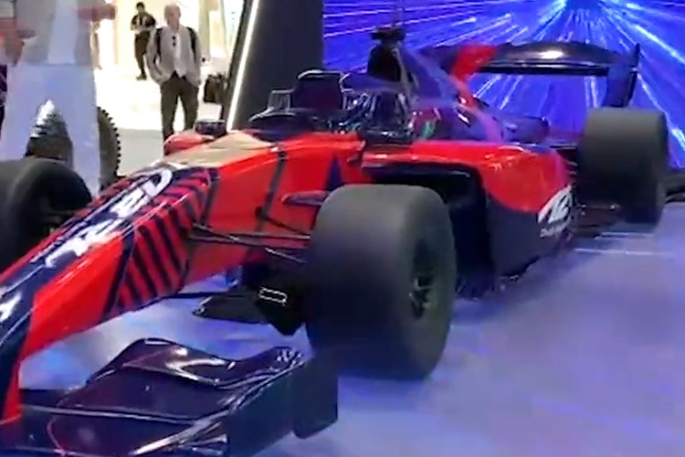 VIDEO: A self-driving super racing car unveiled at GITEX in Dubai