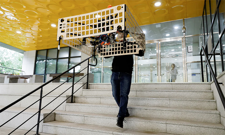 South Korea team showcases drone that serves as ‘flying shopping cart’