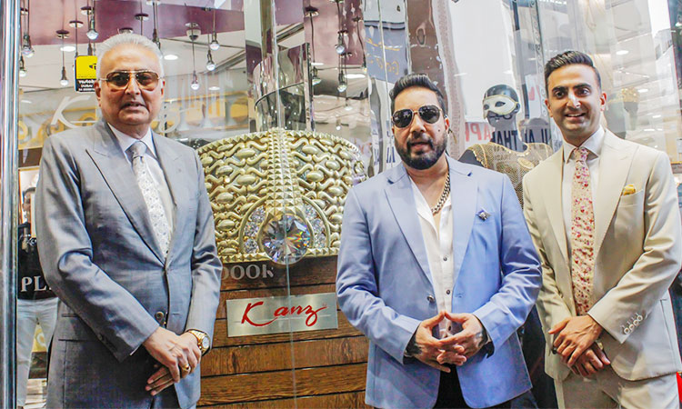 Renowned Bollywood Singer Mika Singh Shines Bright at Kanz Jewels in Dubai’s Iconic Gold Souq