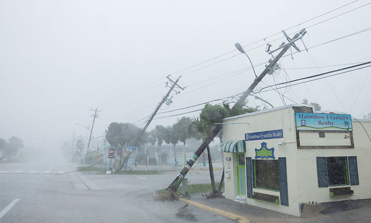 Hurricane Milton bears down on Florida's Gulf Coast, packing tornados and rain 