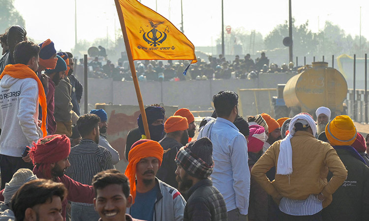 Shops shut in Punjab and Haryana, 5,000 buses off roads amid 'Bharat bandh' call by farmers