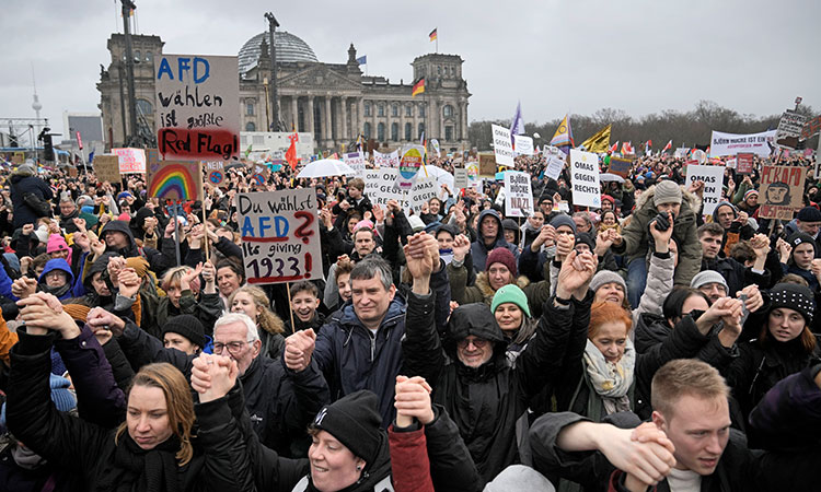 At least 150,000 gather in Berlin to protest against far right AfD party 