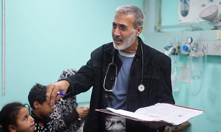 Gaza doctor describes ordeal of detention in Israeli forces