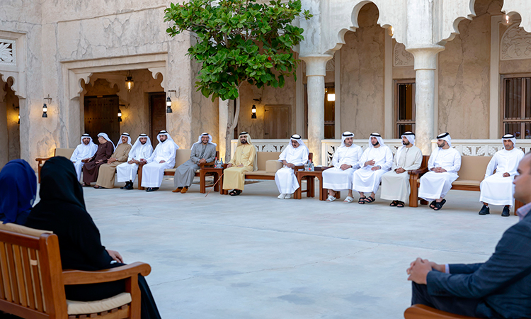 Mohammed meets with dignitaries at Al Shindagha Majlis