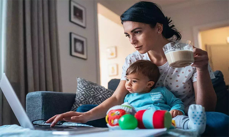 Study discovers challenges working mothers face