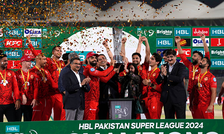 Islamabad win Pakistan Super League 9 trophy after last ball thriller against Multan 