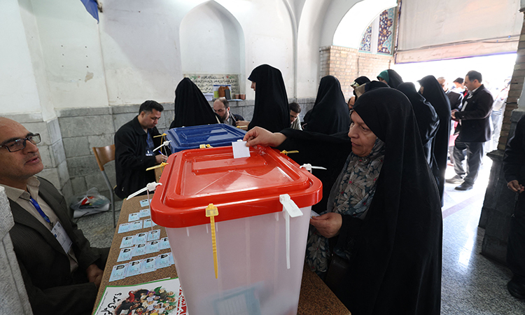 Iranians vote in elections as conservatives expected to dominate