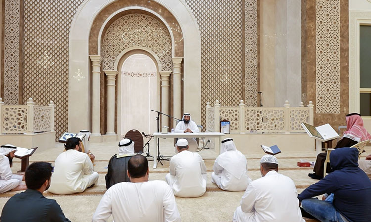 Sharjah Islamic Affairs organises 11,000 lectures during first week of Ramadan