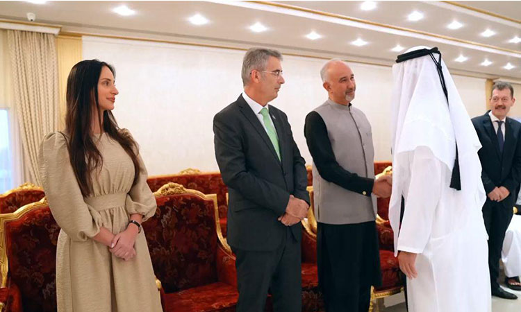 Ruler of Ras Al Khaimah, ambassadors exchange Ramadan greetings 