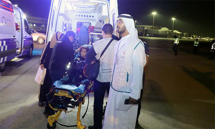 UAE welcomes another group of wounded Palestinian children, cancer patients