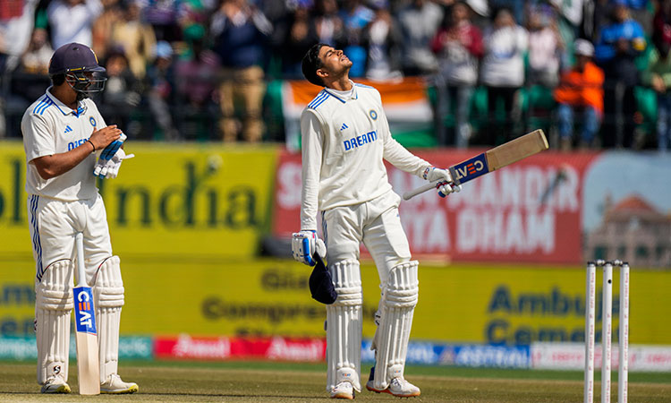 England's 'hard day' as India stretch lead to 255 after Rohit, Gill tons