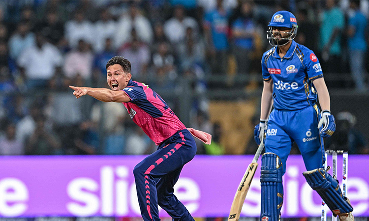 Pacer Trent Boult stars for Rajasthan as Mumbai slip to third IPL loss