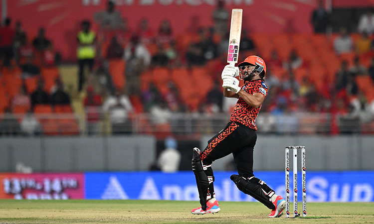 Reddy helps Hyderabad edge Punjab in IPL thriller