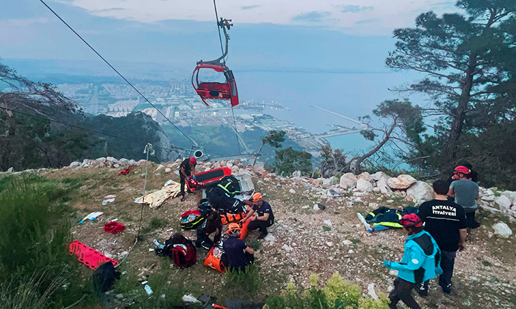 Passengers rescued from fatal Turkey cable car accident after 23 hours