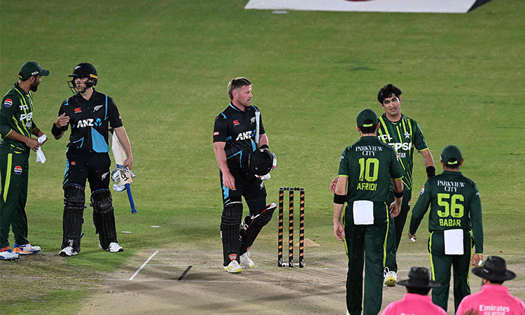 Rain wipes out first Pakistan-New Zealand T20 after just two balls 