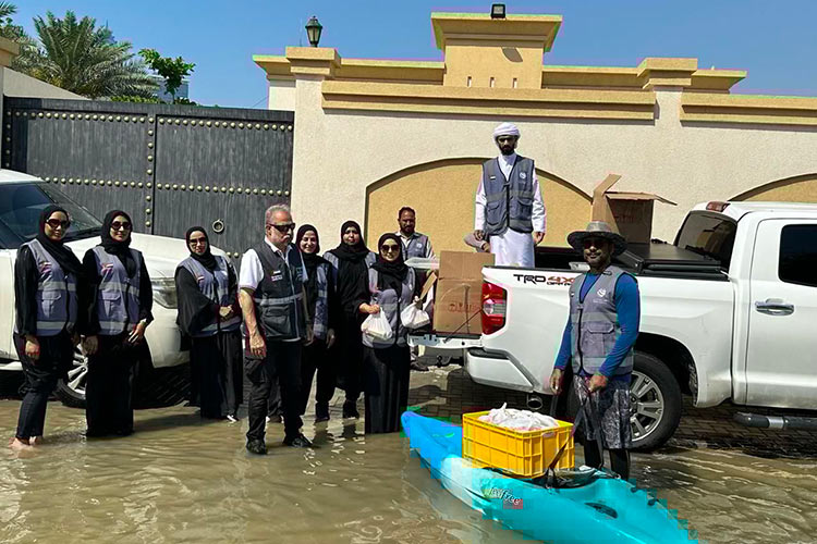 Dubai Customs, Charity Association distribute food supplies to people hit by recent rain